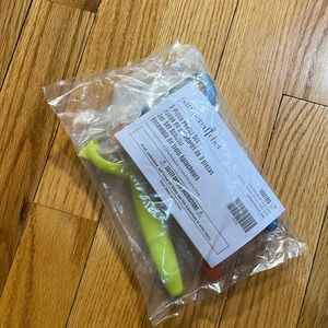 Pampered chef peeler set